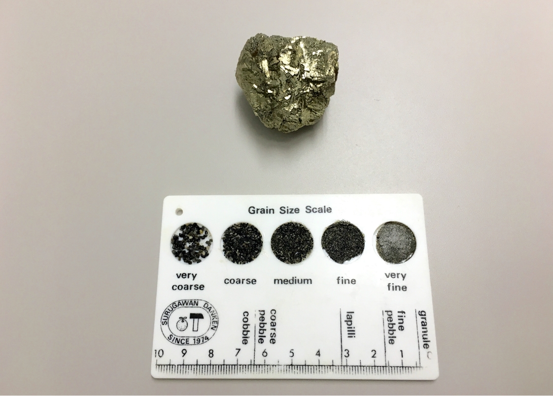 Rare stones present in bentonite deposits